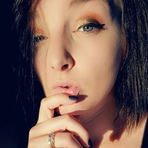 Meet your Posher, Ty